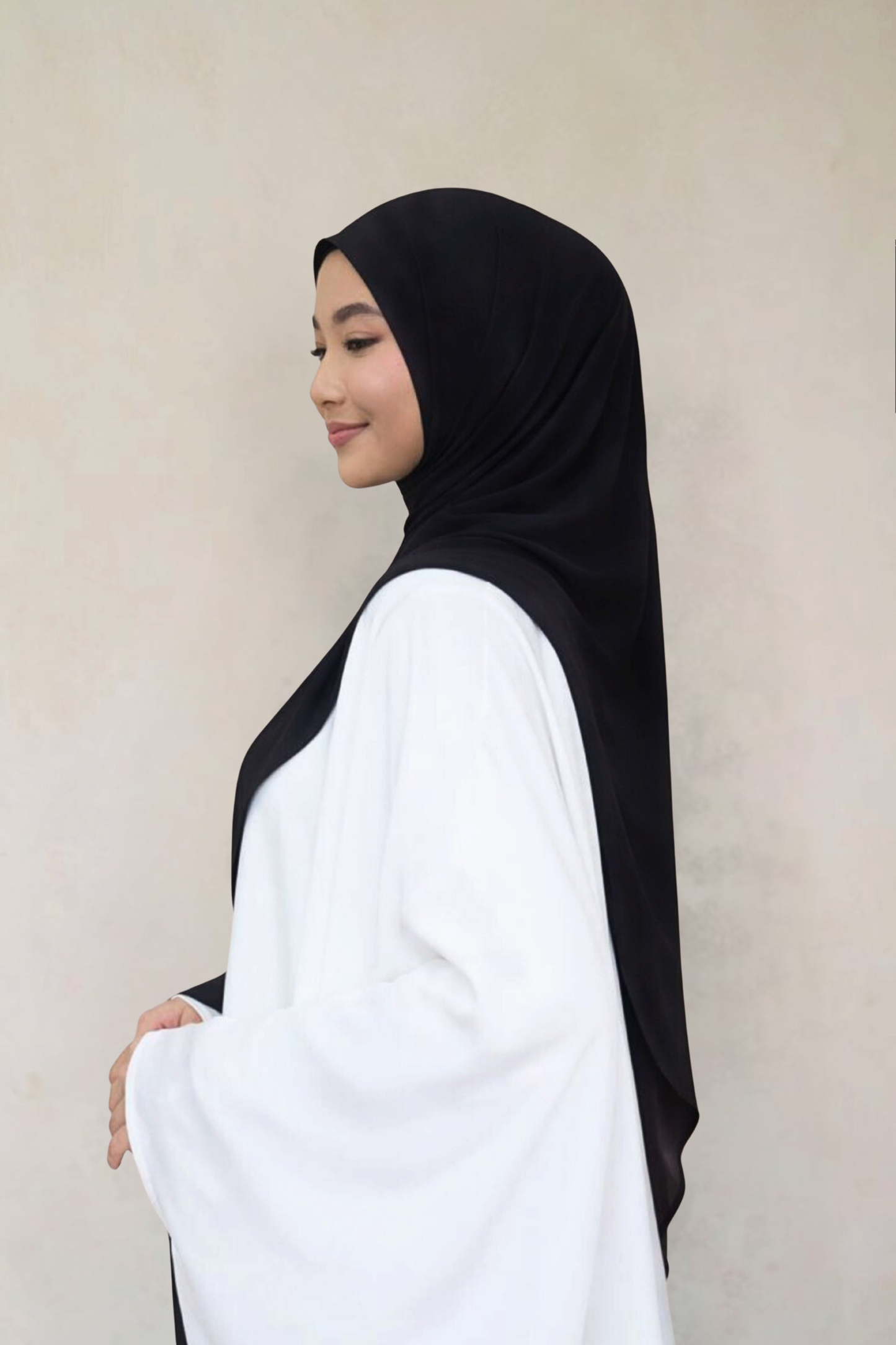 NURA Shawl (Black)